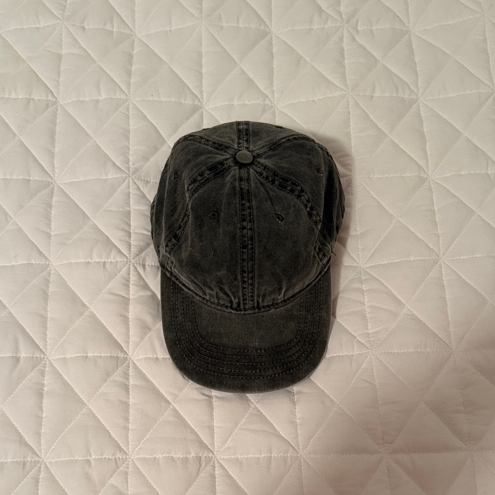 Classic Black Cap